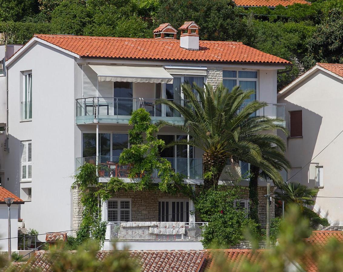 ראבץ Small Apartment With A Big View מראה חיצוני תמונה